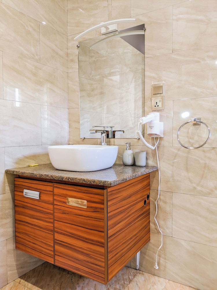 

Milano - Antananarivo - Valiha Hotel