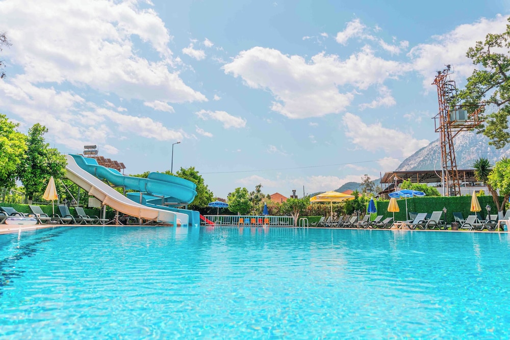 

Milano - Konyaalti - Belpoint Beach Hotel