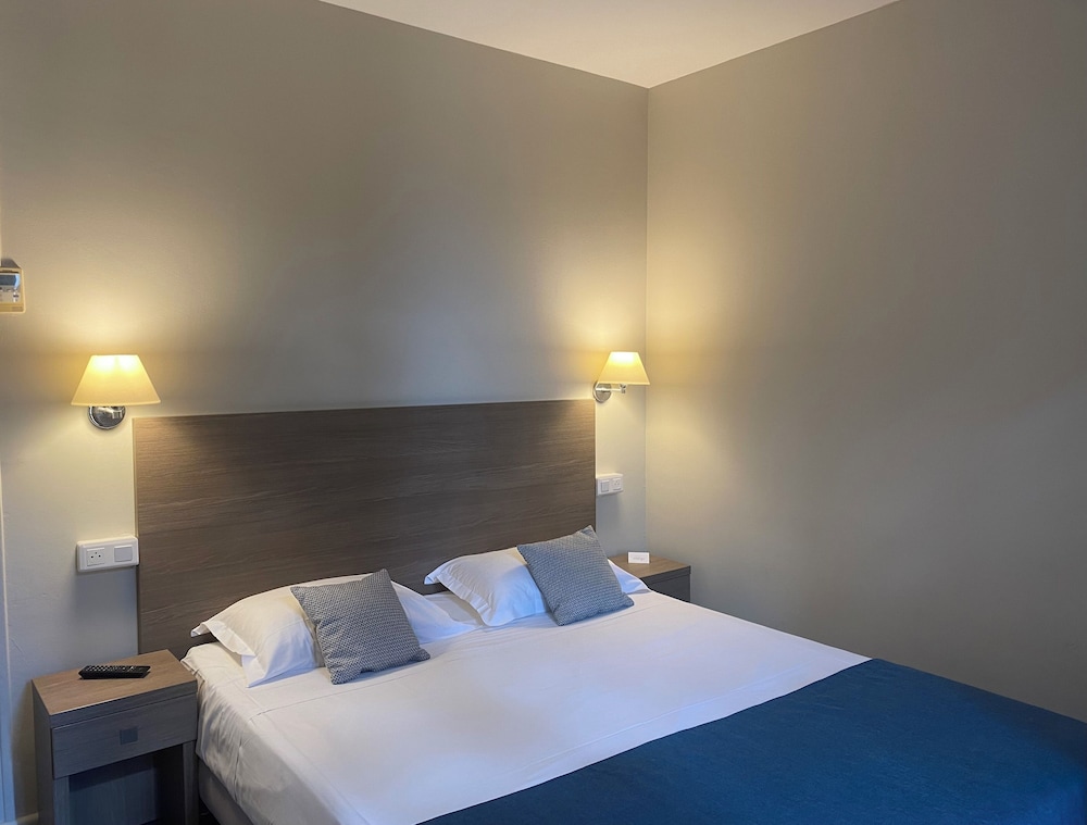 

Roma - Corsica, Mare Francia - Grand Hôtel De Calvi