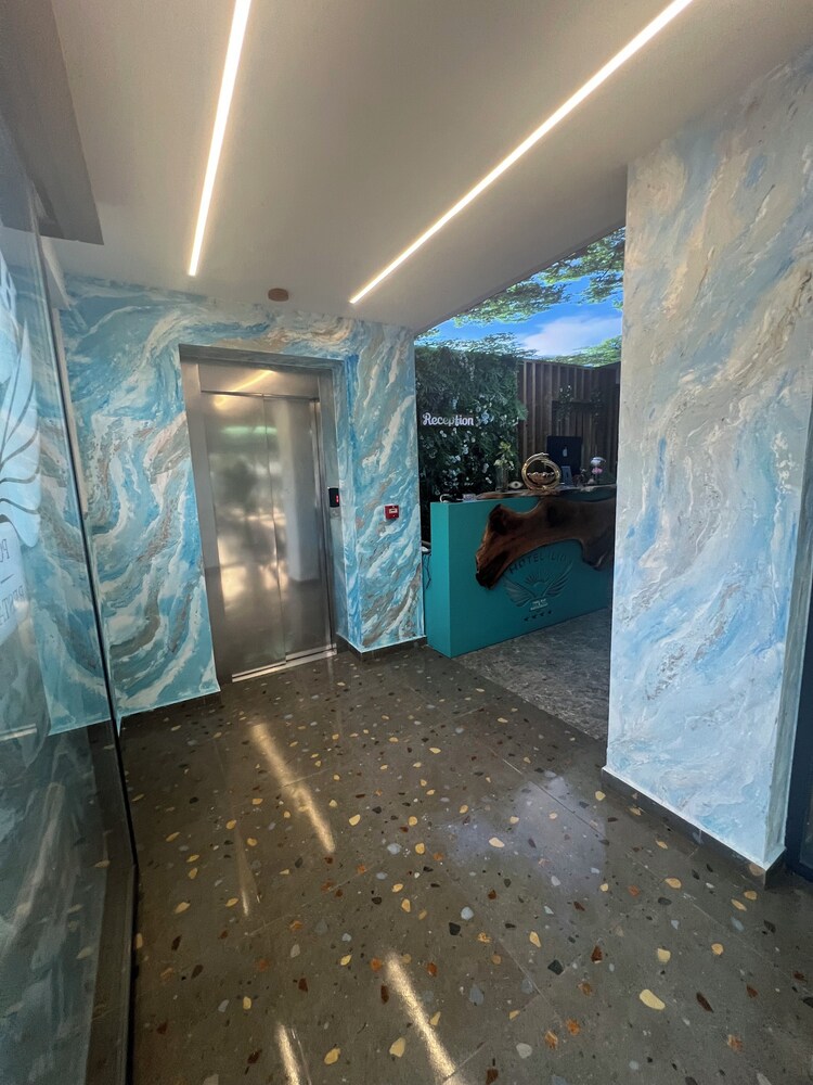 

Napoli - Ksamil - Ilio Boutique Hotel