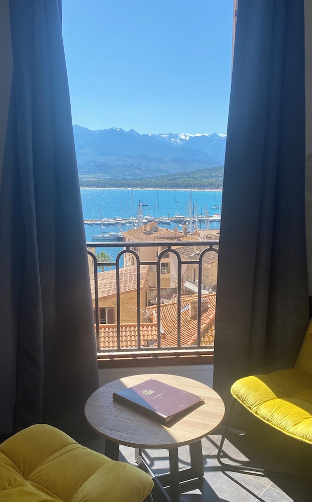 

Milano - Corsica, Mare Francia - Grand Hôtel De Calvi