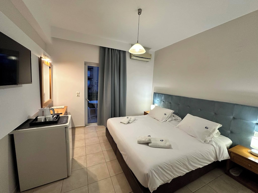 

Milano - Malevizi - Castro Hotel
