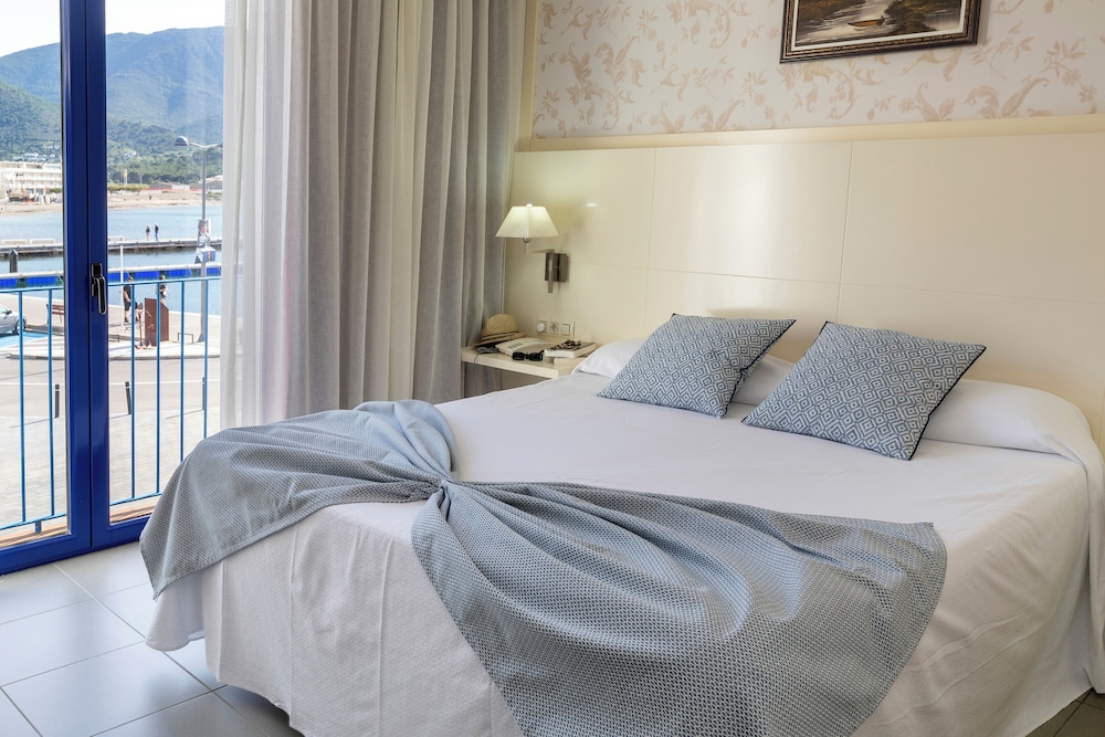 

Napoli - Cadaqués - Hotel Spa Cap de Creus