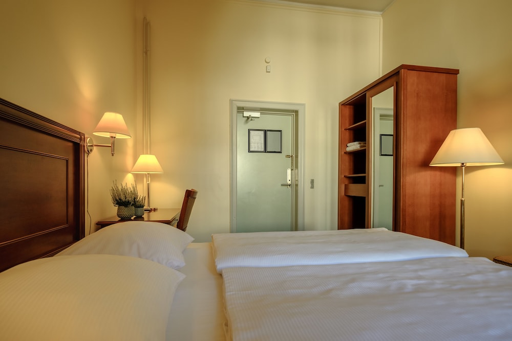 

Milano - Roskilde - Zleep Hotel Prindsen Roskilde