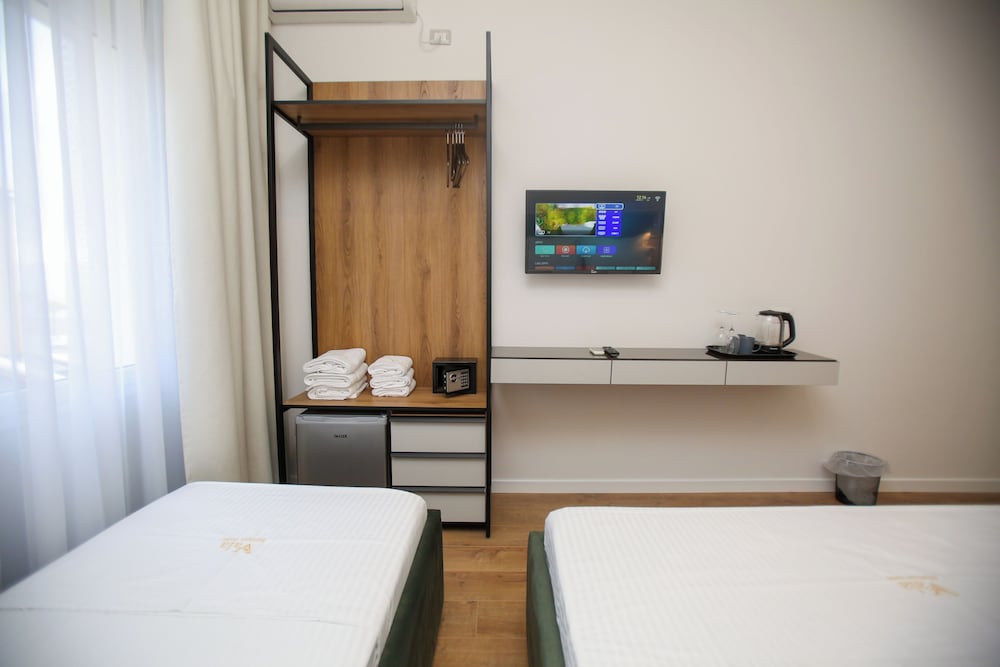 

Bari - Valona - Vala Boutique Hotel