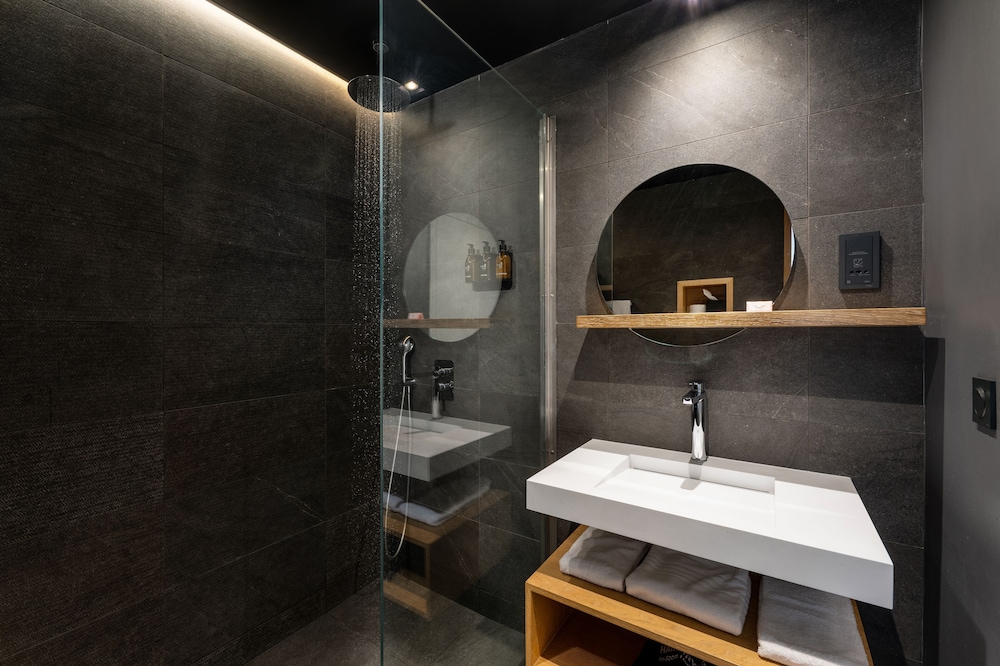 

Milano - Papeete - Boutique Hotel Kon Tiki Tahiti