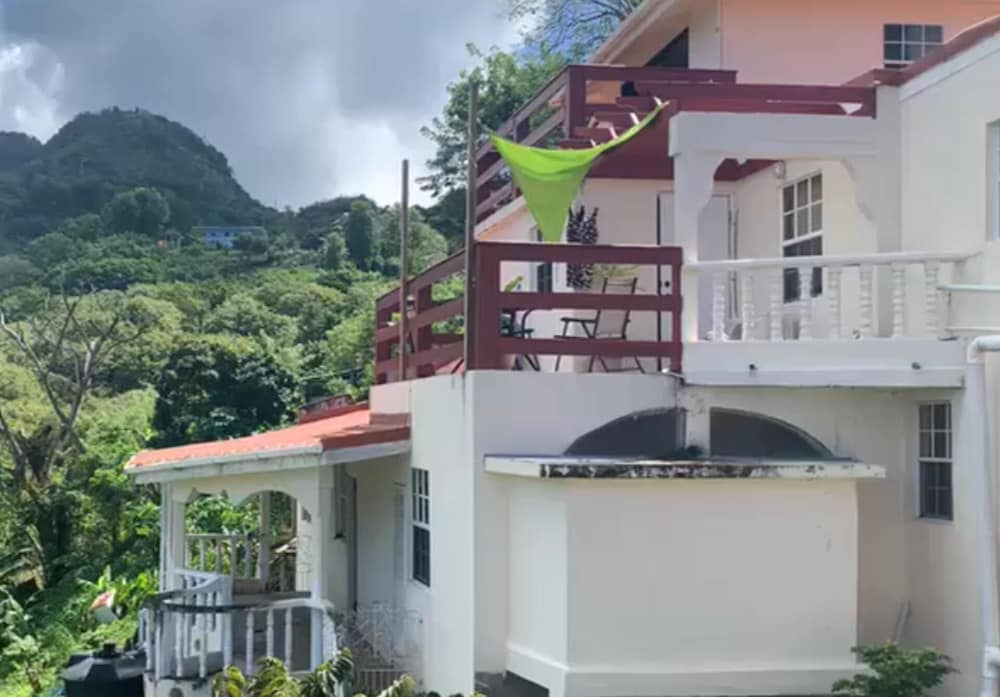 

Milano - Soufriere - Story Villa, 2 Bedrooms With Mountain & Ocean View