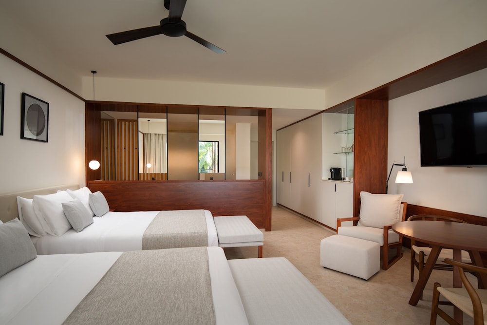 

Milano - Uvero Alto - Live Aqua Punta Cana - All Inclusive - Adults Only
