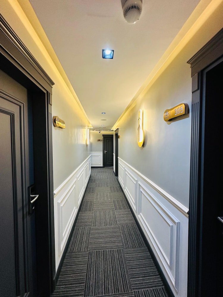 

Milano - Istanbul, New Airport - Bera Airport Hotel