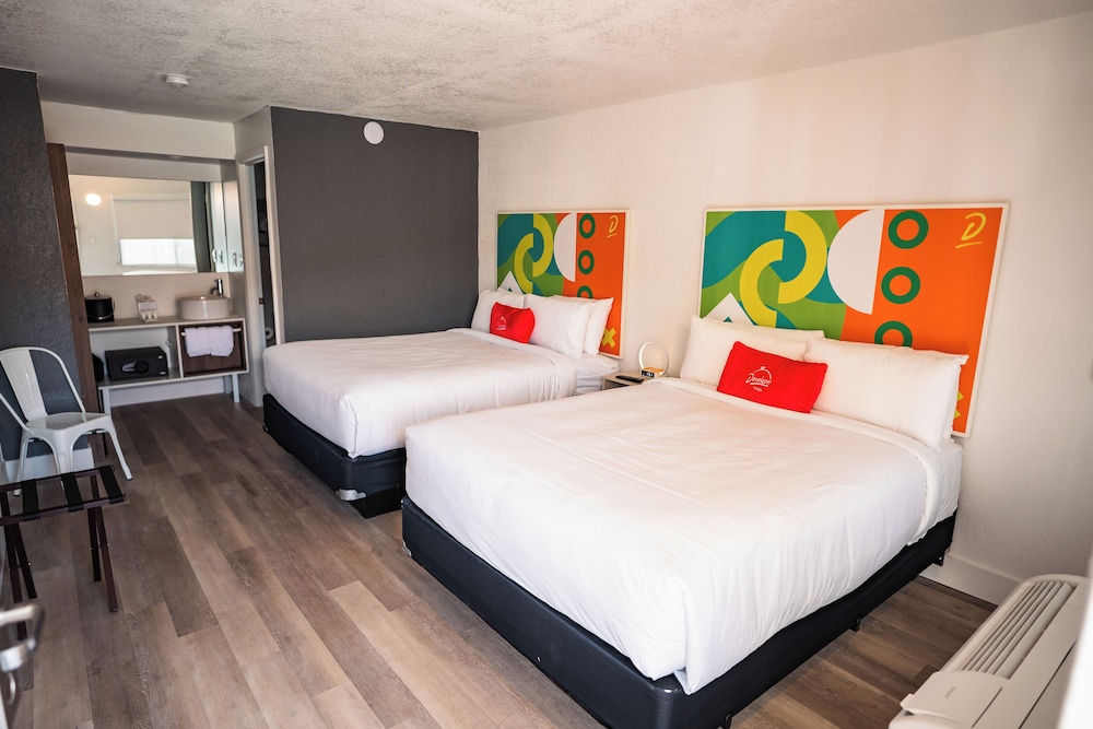 

Roma - Lake Buena Vista - Developer Inn Express Fundamental, a Travelodge by Wyndham