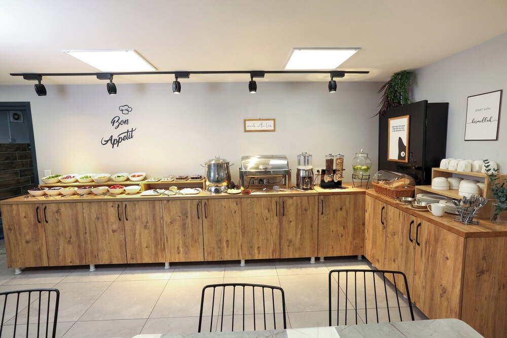 

Milano - Beylikduzu - Brandroom Hotel