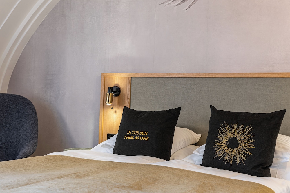 

Milano - Zurich-Horgen - Romantik Seehotel Sonne