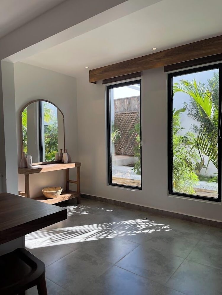 

Verona - Michamvi - The Bali Resort Zanzibar