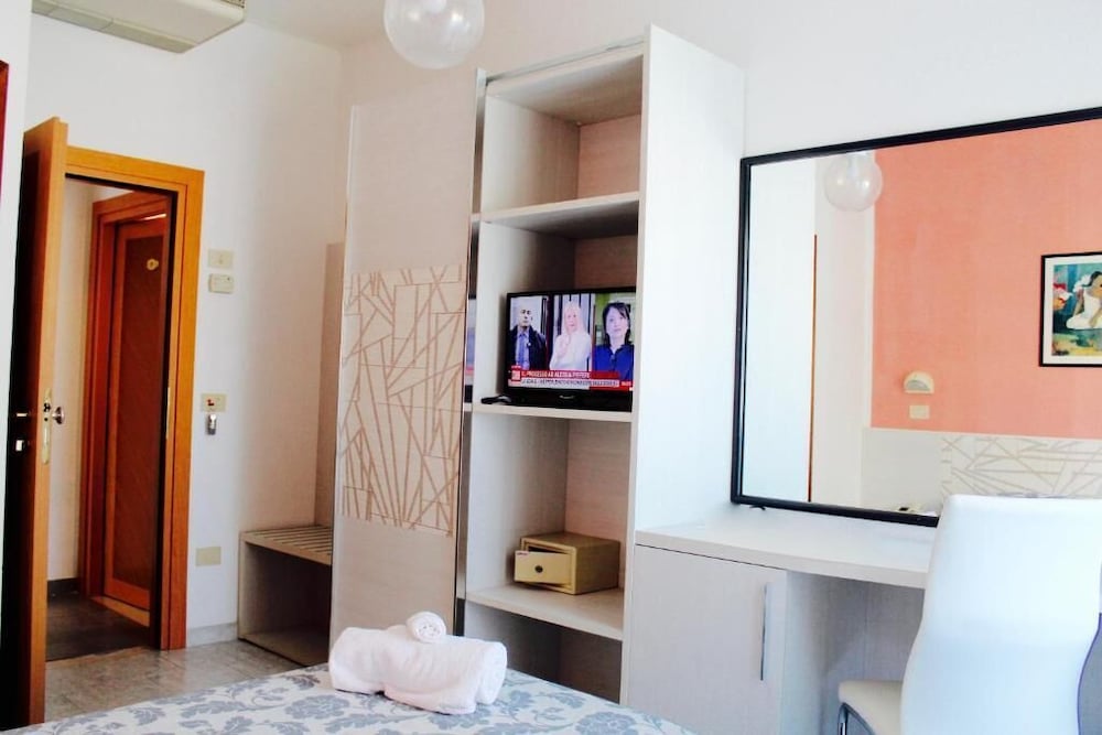 

Napoli - Bellaria Igea Marina - Hotel President