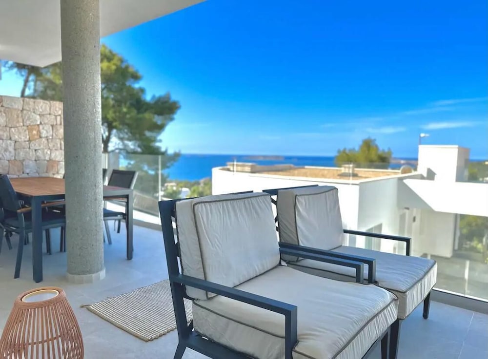 

Milano - Es Cubells - Cala Vadella Panoramic Retreat