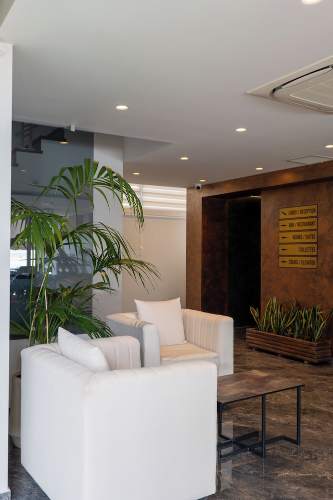 

Brindisi - Sarandë - Hotel Teuta