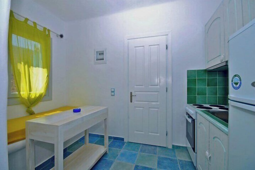 

Bologna - Kalo Livadi - Ethereal Apartments