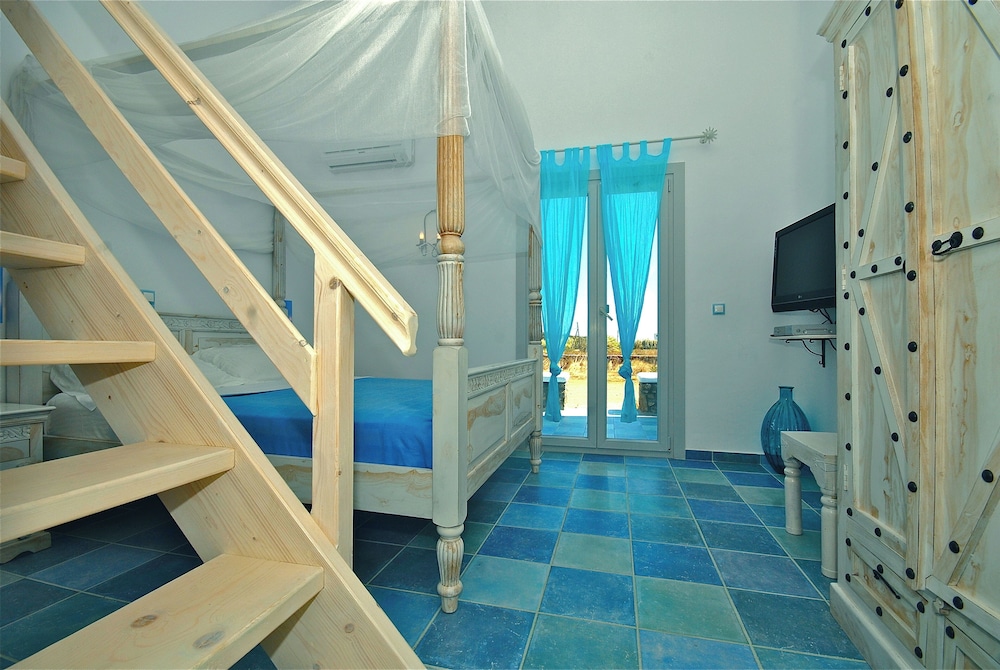 

Catania - Kalo Livadi - Ethereal Apartments
