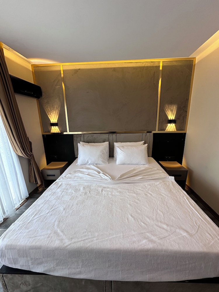 

Bologna - Kemer - Vois Kemer Hotel