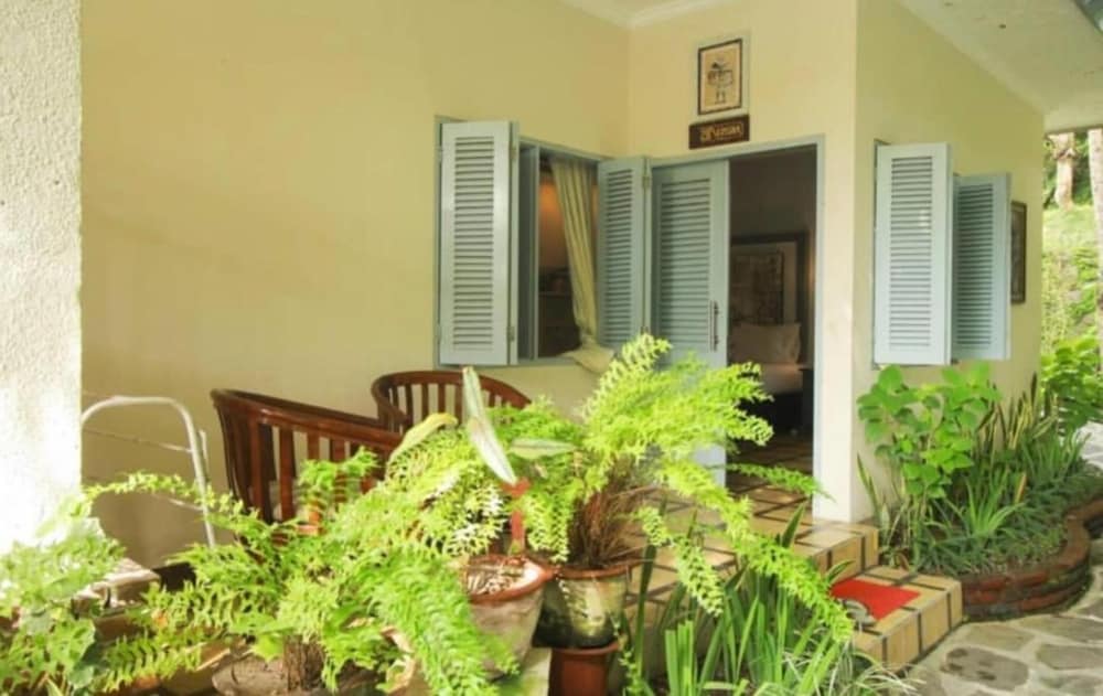 

Bologna - Senggigi - Attara Heritage Senggigi
