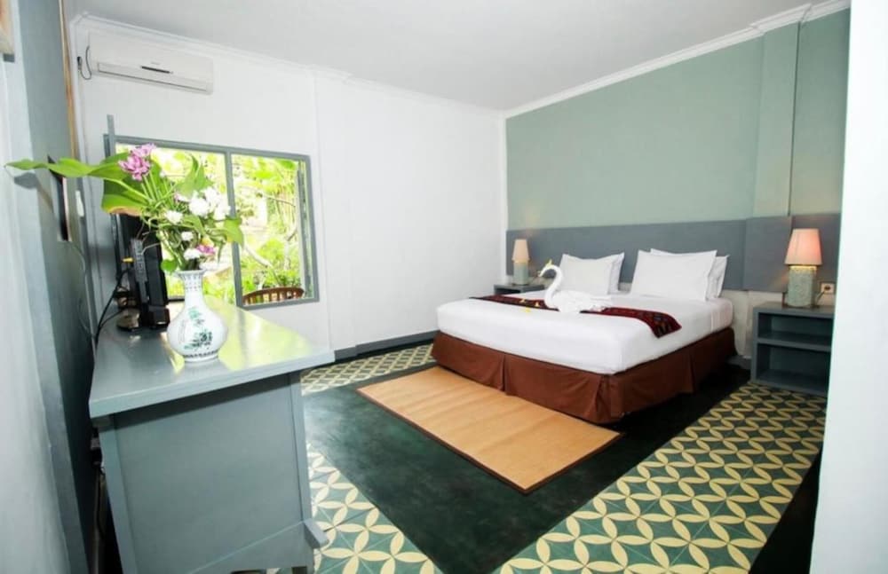 

Roma - Senggigi - Attara Heritage Senggigi