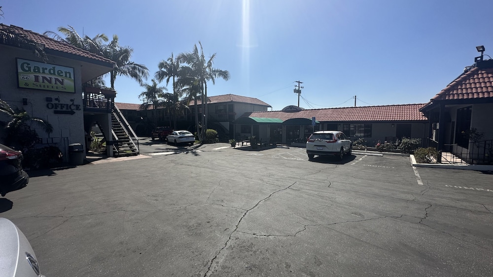

Roma - Covina - Garden Inn and Suites Glendora