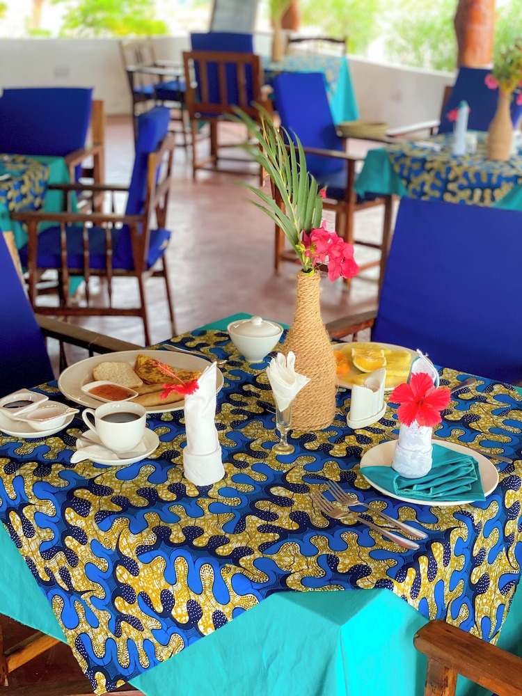

Brindisi - Kizimkazi - Bella Vista Resort Zanzibar