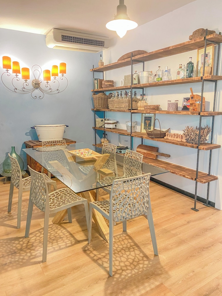 

Napoli - Gargnano - Ennesima Osteria con Alloggio - Bike Hotel