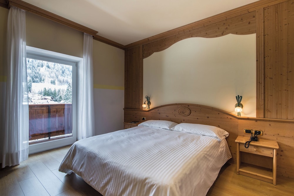

Milano - San Martino di Castrozza - Hotel Colfosco