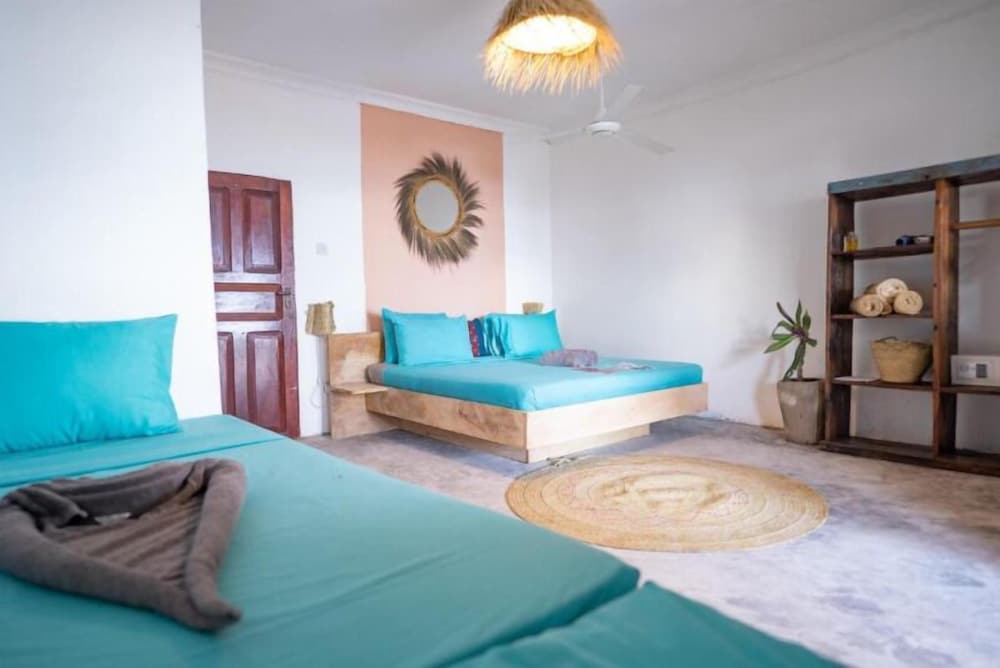 

Napoli - Paje - Pili Pili Uhuru Beach Resort
