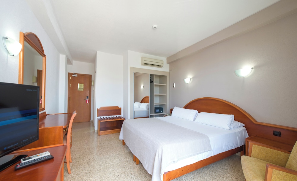 

Verona - San José de Sa Talaia - Hotel Marfil