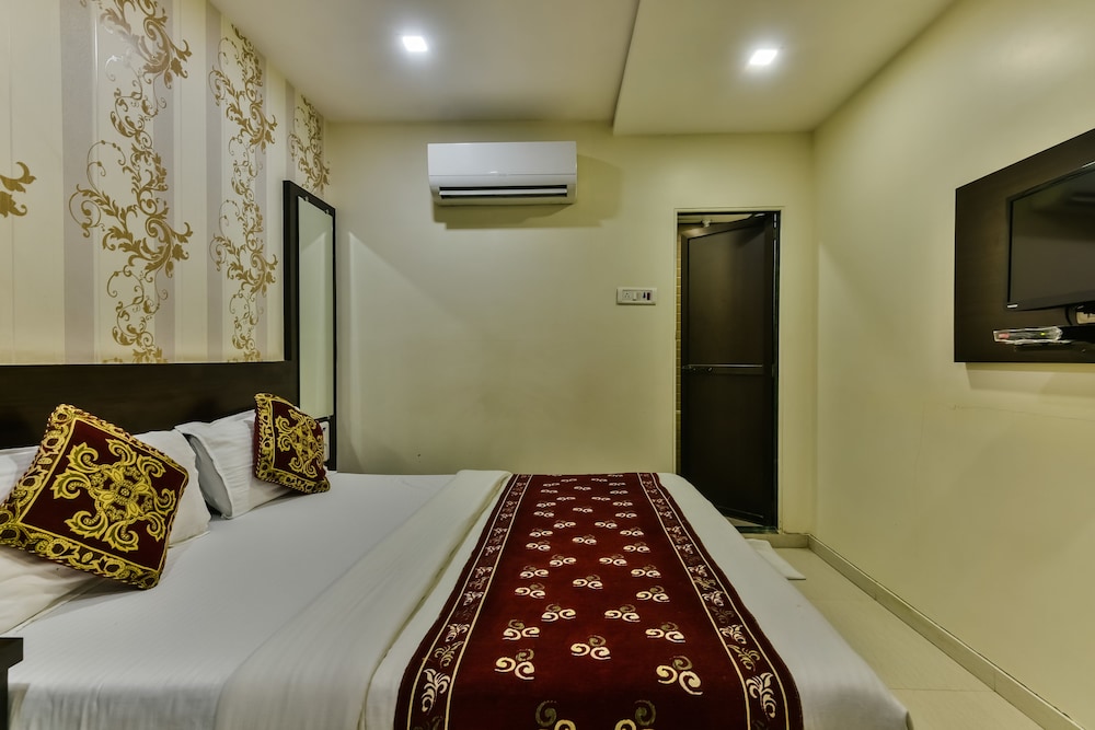 

Roma - Mumbai - Hotel Guest Inn Residency