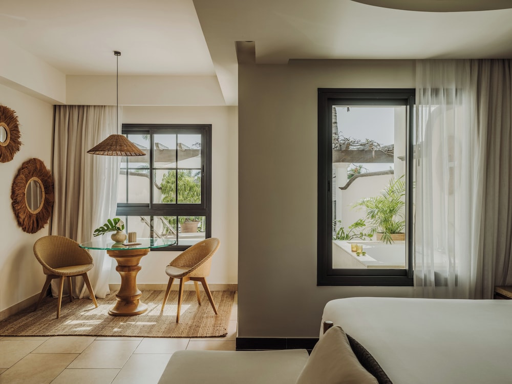 

Reggio Calabria - Puerto de Santiago - Red Level at Gran Melia Palacio de Isora - Adults Only