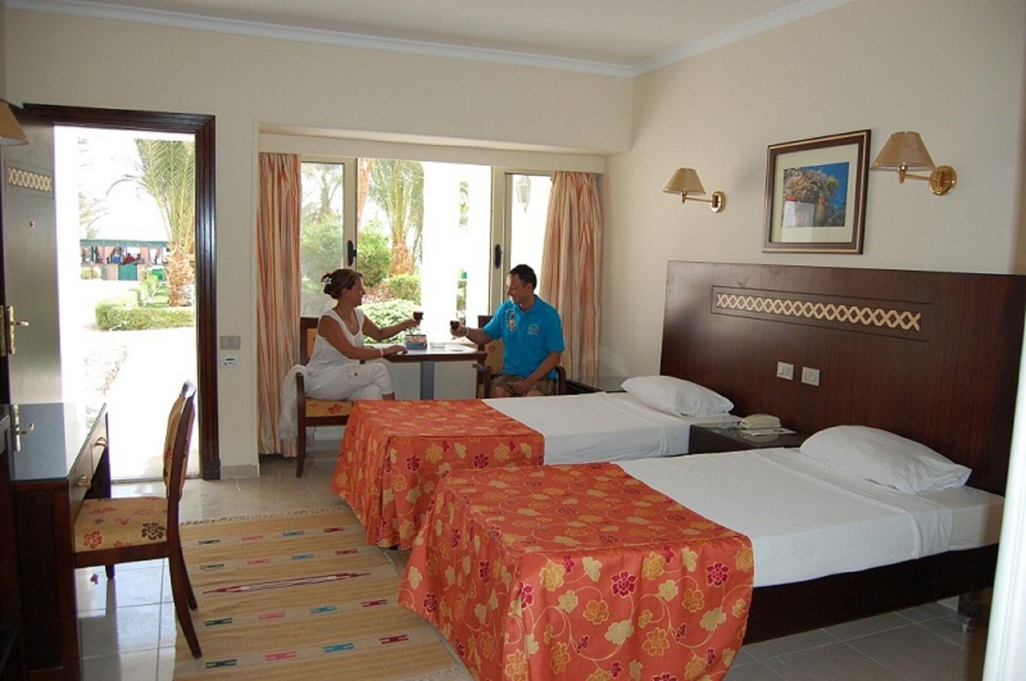 

Verona - Soma Bay - Menaville Safaga