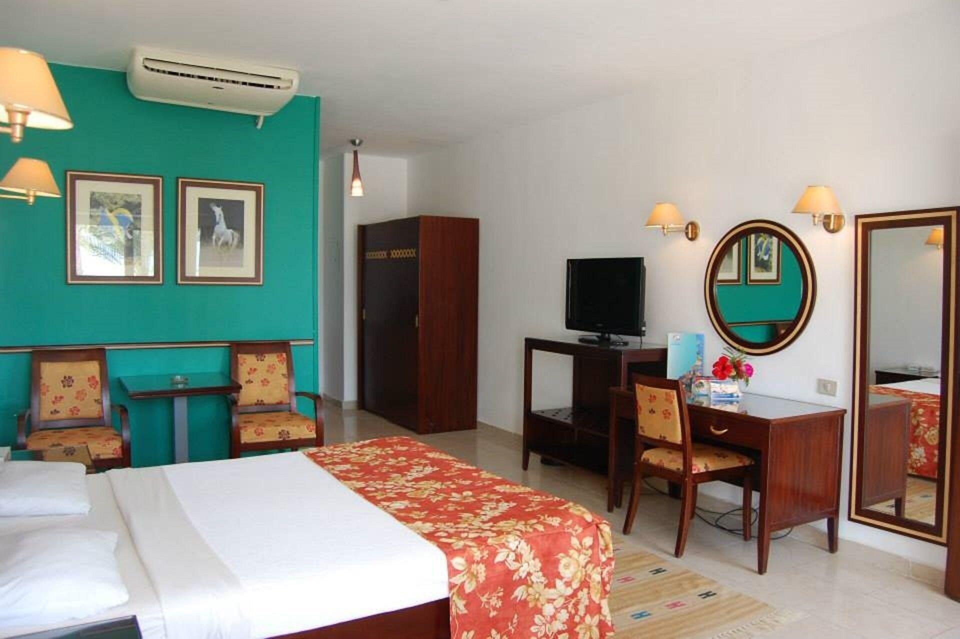 

Firenze - Soma Bay - Menaville Safaga