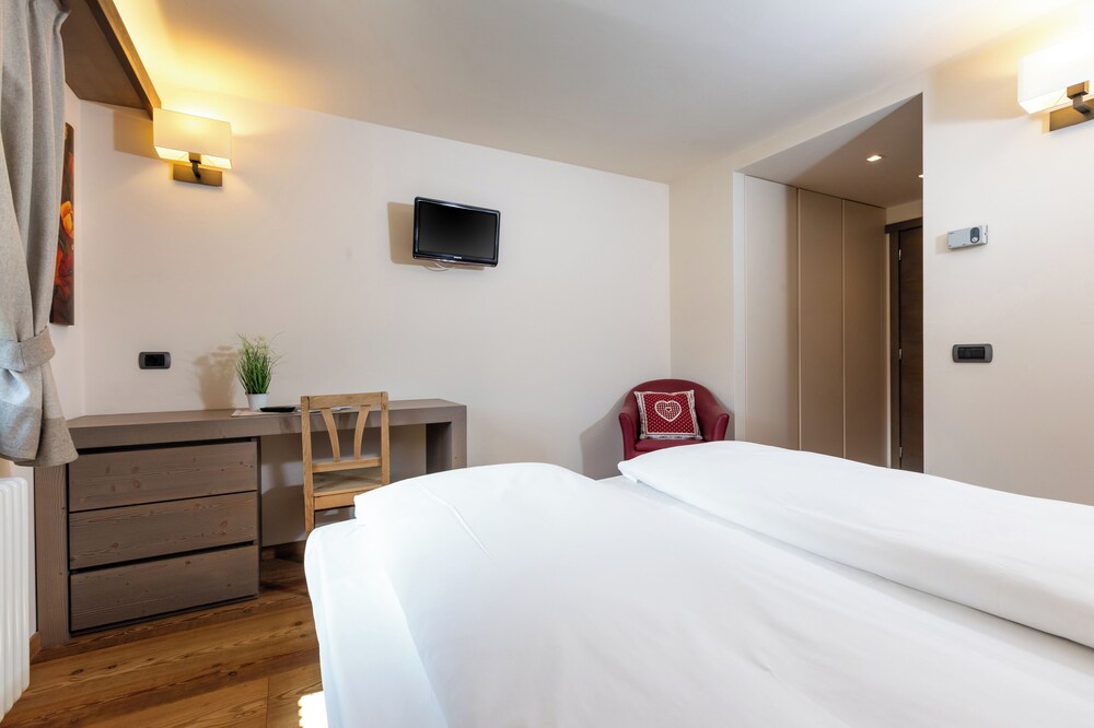 

Bologna - Valdisotto - Cardo hotel