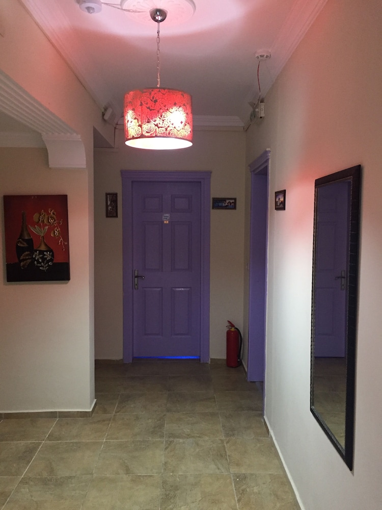 

Milano - Çeşme - KAAN OTEL