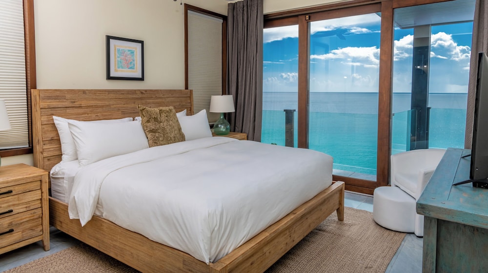 

Verona - Jolly Harbour - Tamarind Hills Resort & Villas