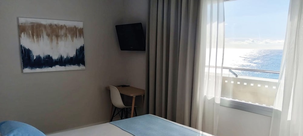 

Milano - Tossa de Mar - URH Hotel Excelsior