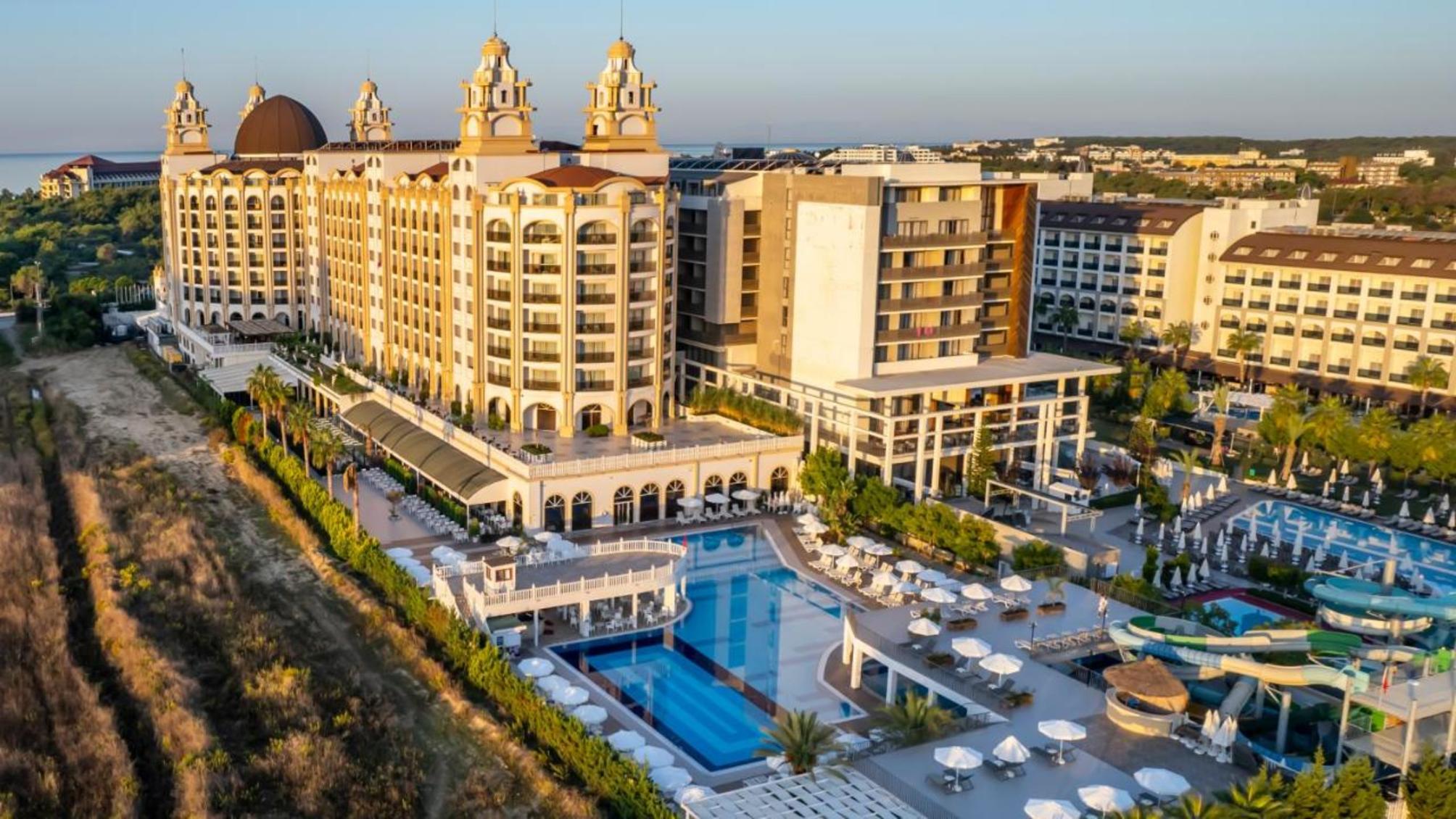 

Verona - Kizilagac - J'adore Deluxe Hotel & Spa Ultra All Inclusive