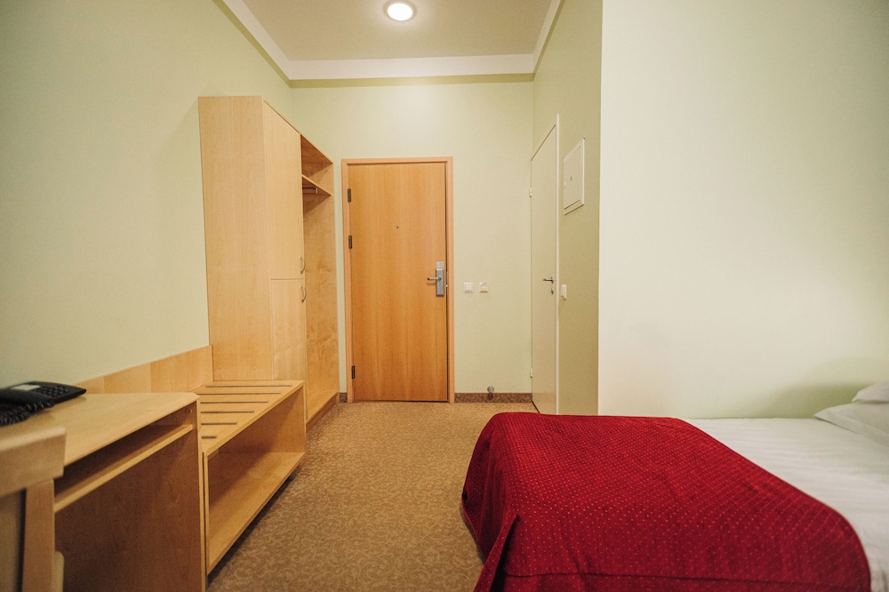 

Roma - Tallinn - Rixwell Viru Square Hotel Tallinn