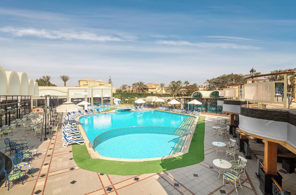 

Roma - Giza - JAZ Pyramids Resort