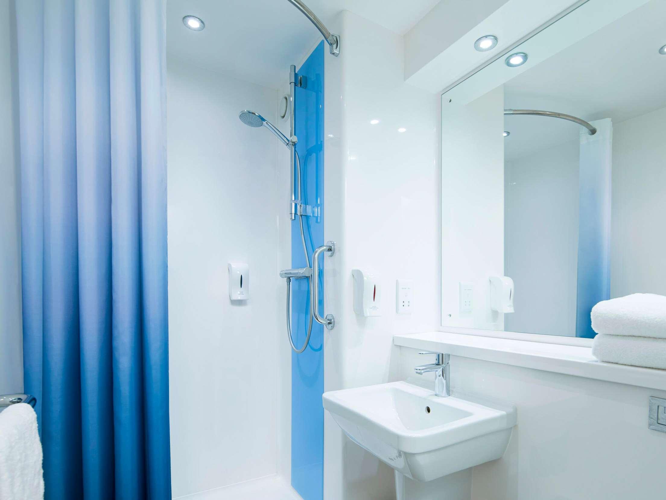 

Roma - Shepperton - Travelodge Egham
