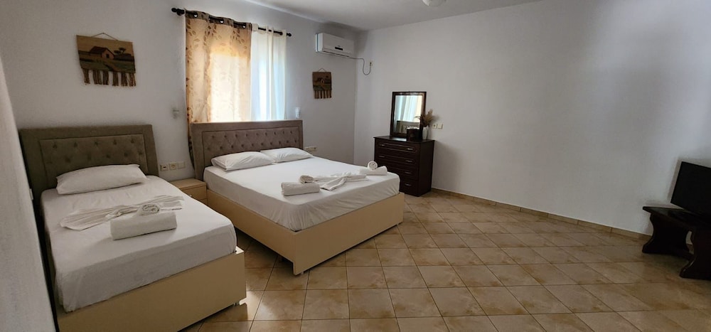 

Venezia - Ksamil - VILA ROZE KSAMIL ALBANIA