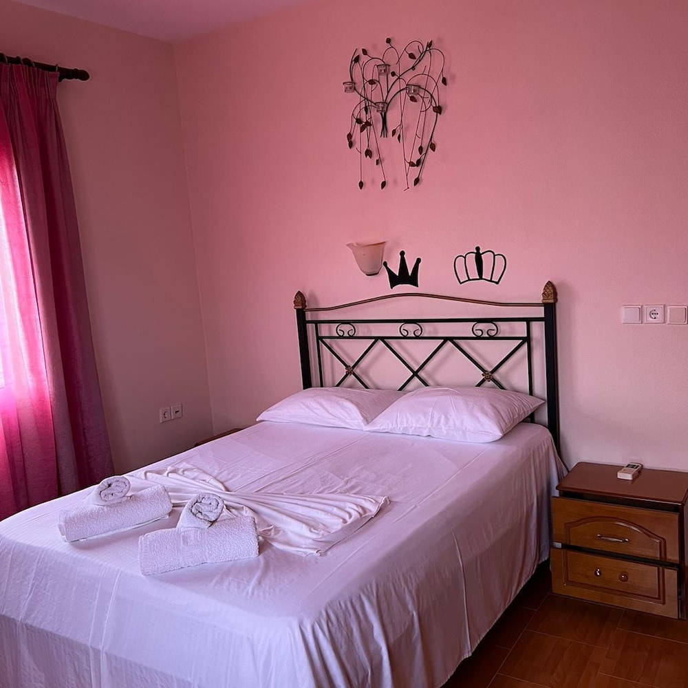 

Roma - Riviera Albanese - VILA ROZE KSAMIL ALBANIA