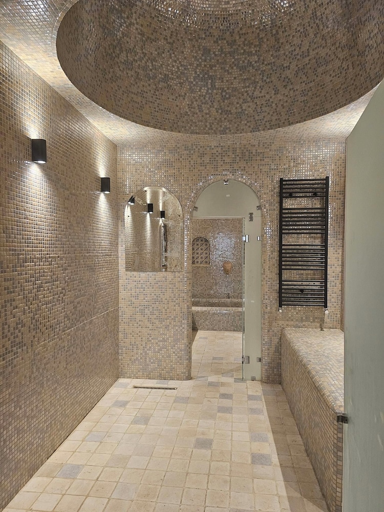 

Venezia - Tunisi - La Bottega Hôtel