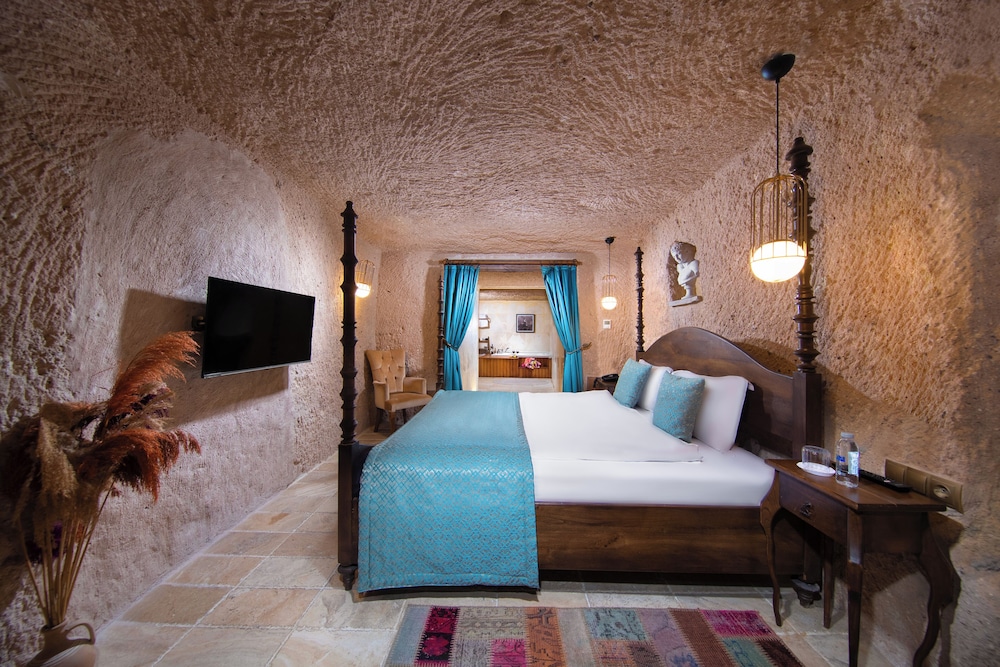 

Torino - Nevsehir - Vigor Cappadocia - Special Class