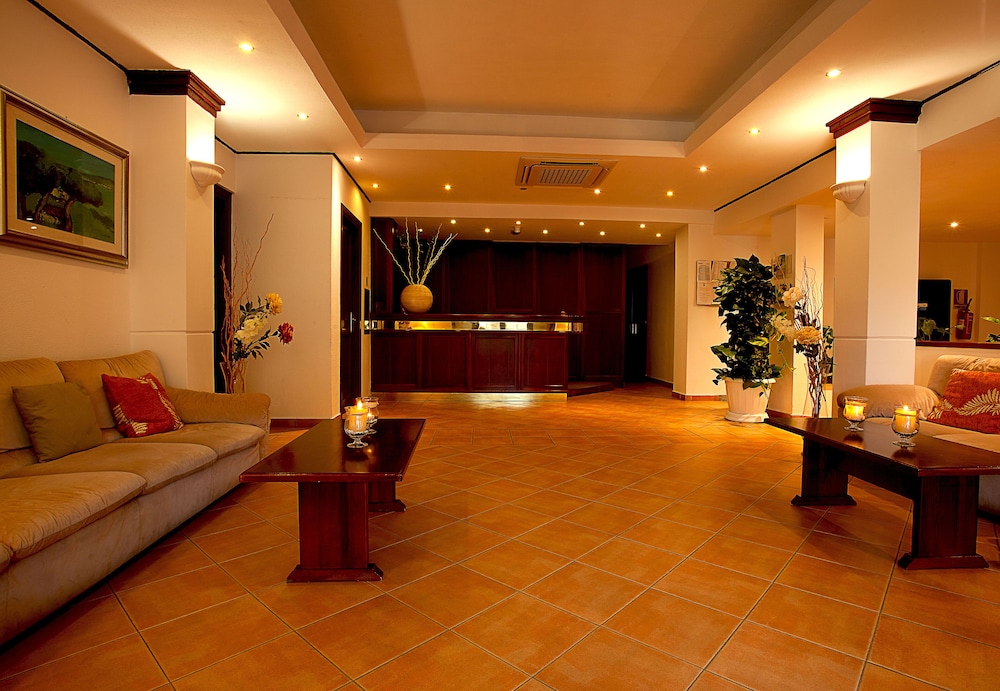 

Milano - Pittulongu - Hotel Moderno