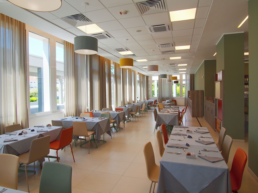 

Cagliari - Malpensa - Tower Hotel Malpensa