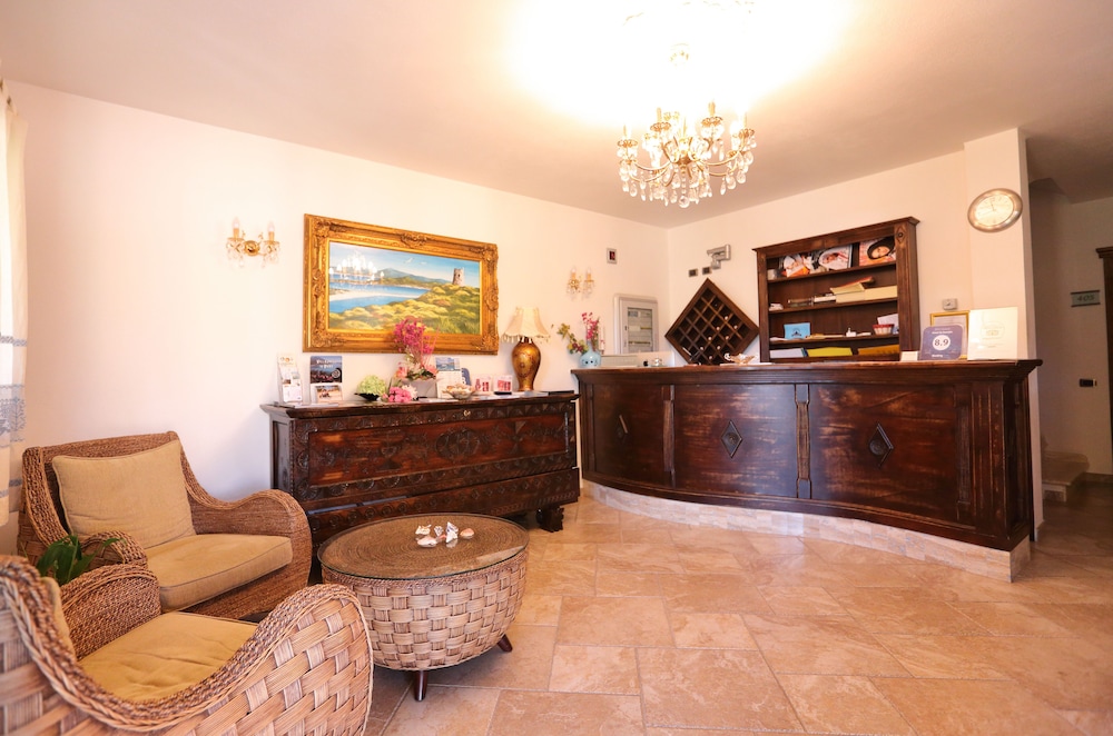 

Roma - Villasimius, Sardegna - Hotel Sa Suergia